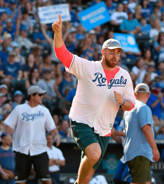 photo-Travis Kelce 2017