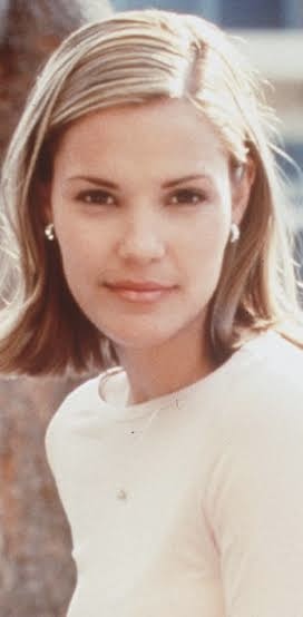 photo-Leslie Bibb 1992