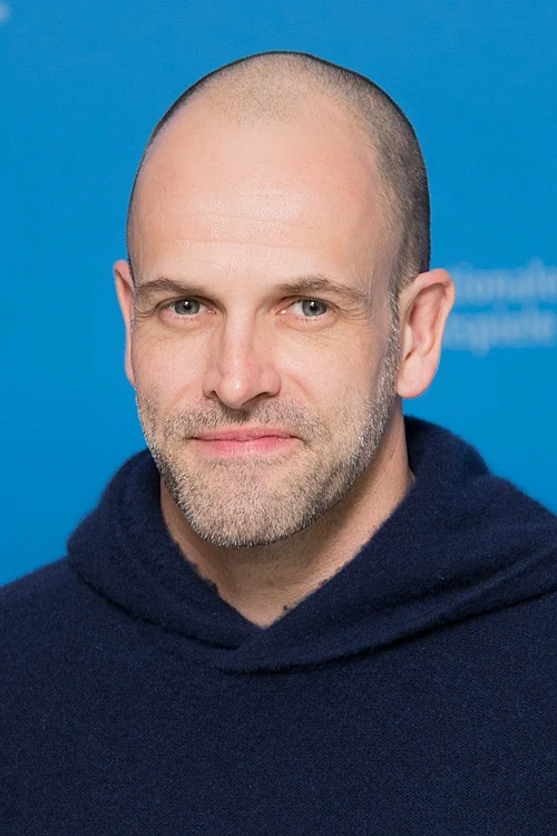 photo-Jonny Lee Miller 2017