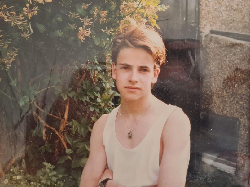 photo-Jonny Lee Miller 1986