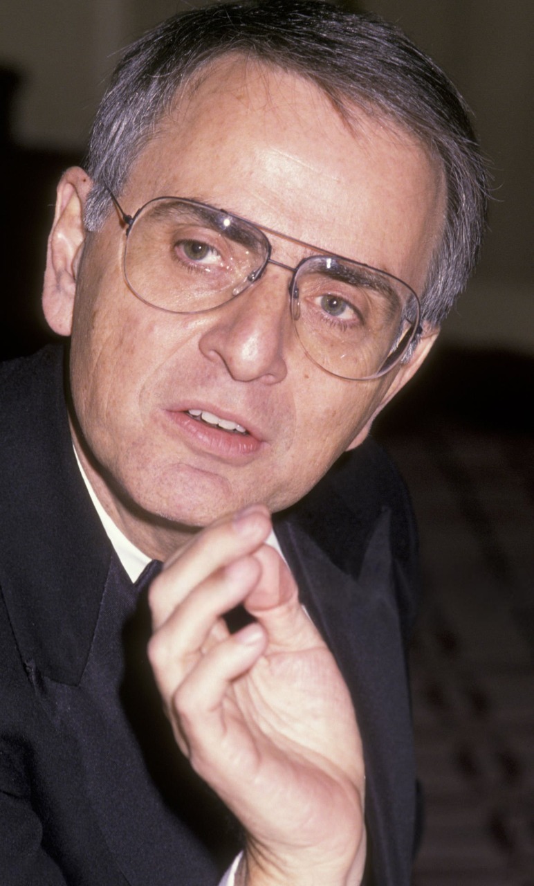 photo-Carl Sagan 1988