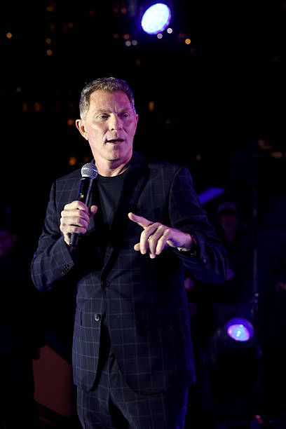 photo-Bobby Flay 2025