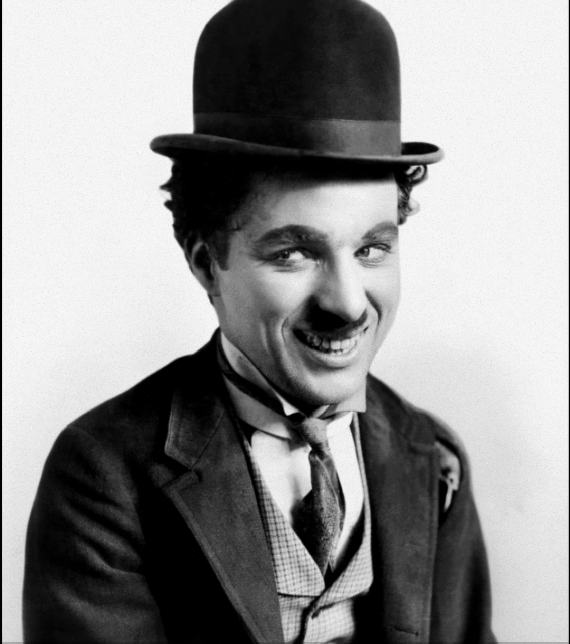 photo-Charlie Chaplin 1915