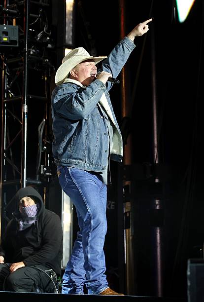 photo-Garth Brooks 2025