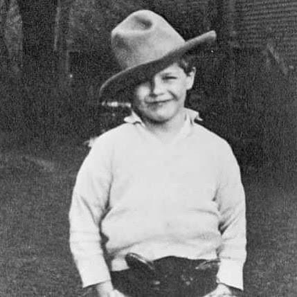photo-Marlon Brando 1932
