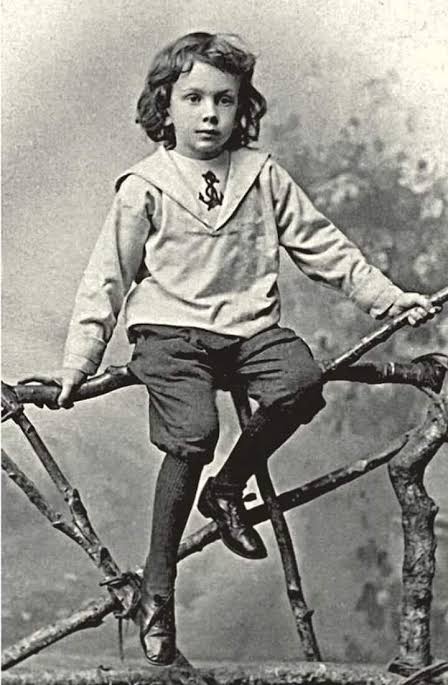 photo-Lev Tolstoy 1833