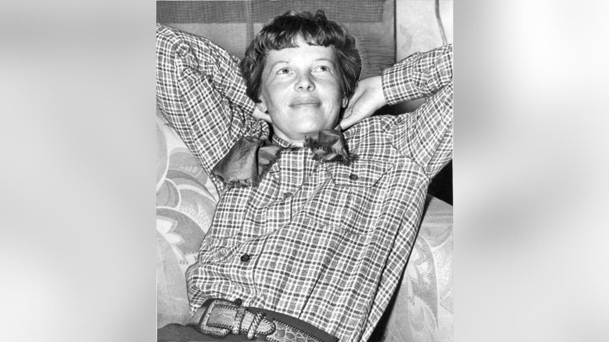 photo-Amelia Earhart 1935