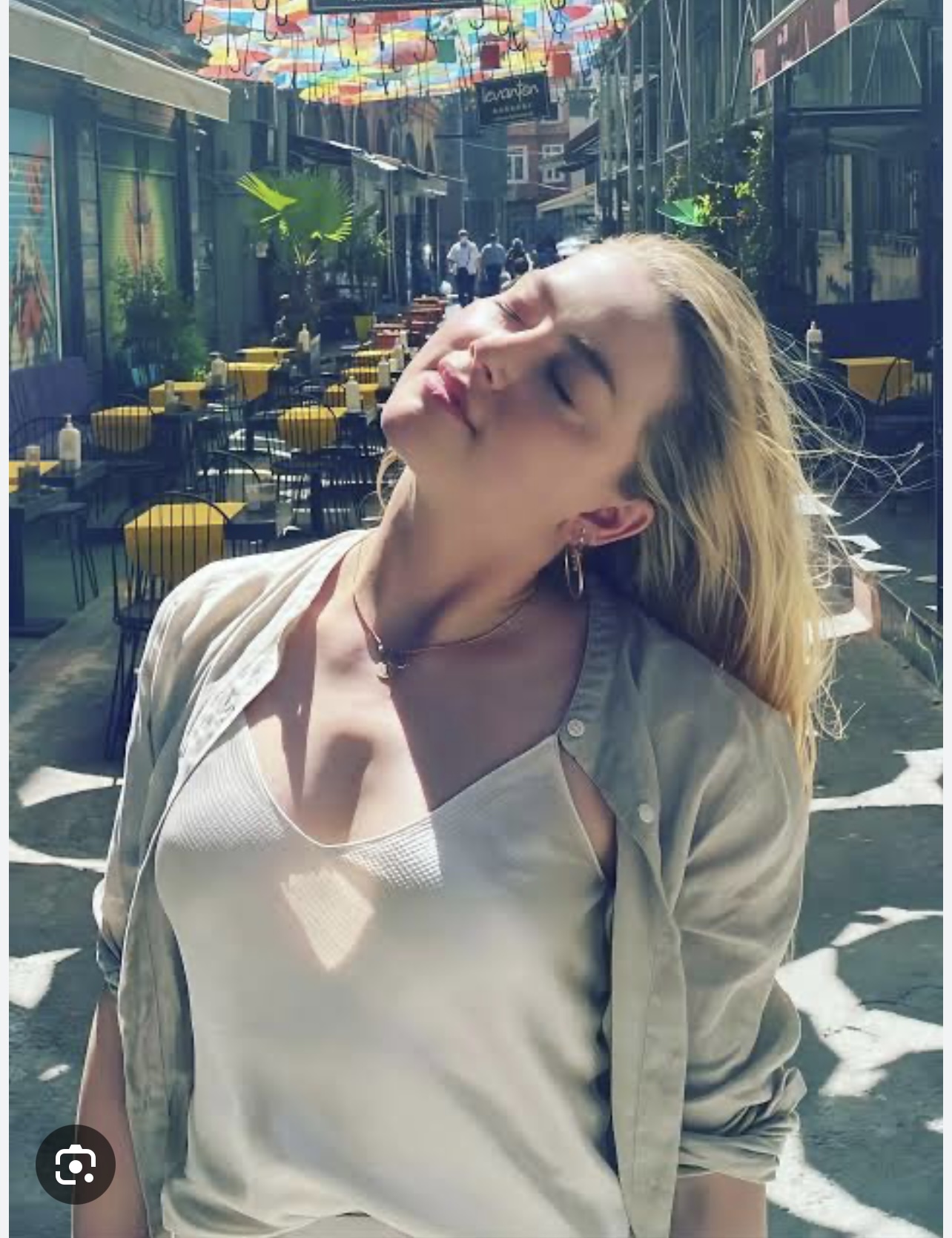 photo-Amber Heard 2026