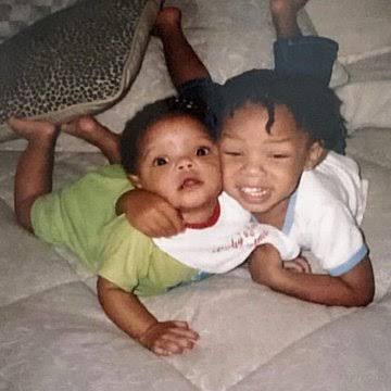 photo-Halle Bailey 2001