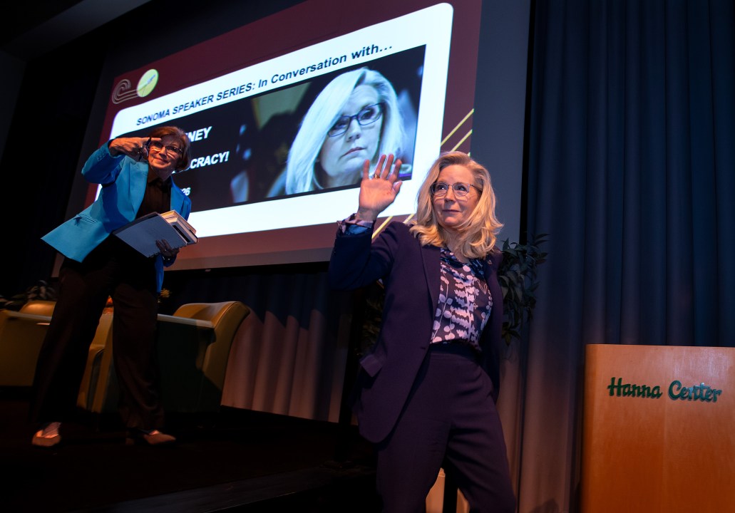 photo-Liz Cheney 2026