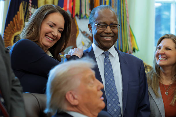 photo-Ben Carson 2026
