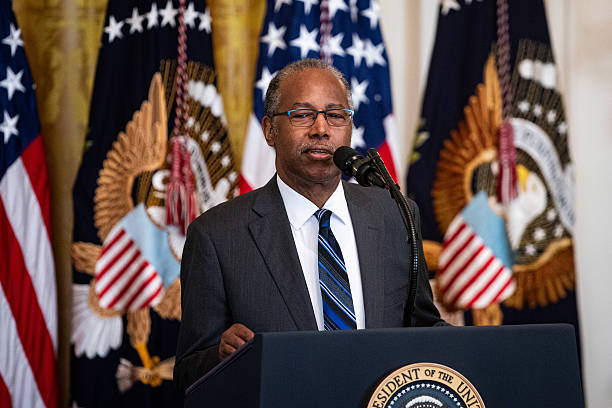 photo-Ben Carson 2026