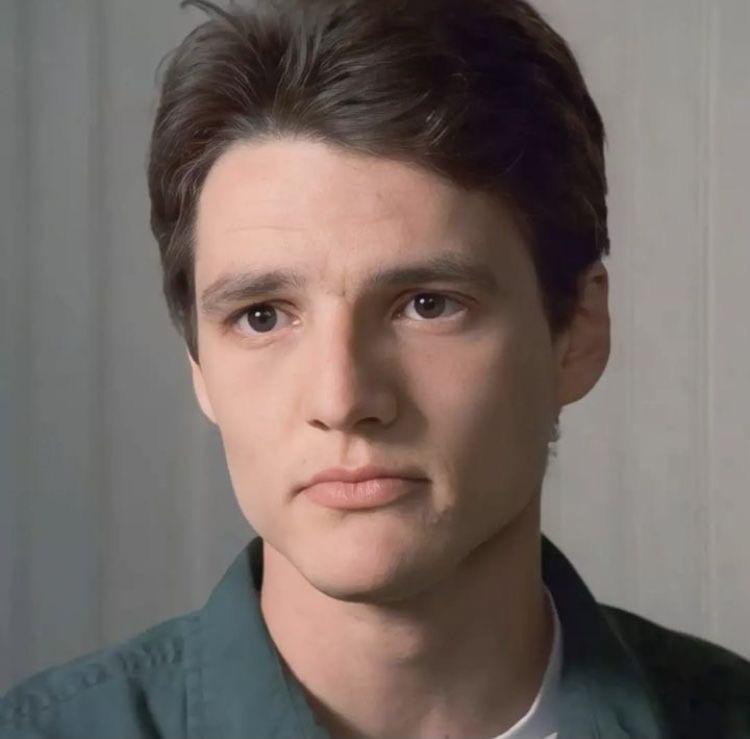 photo-Pedro Pascal 2004