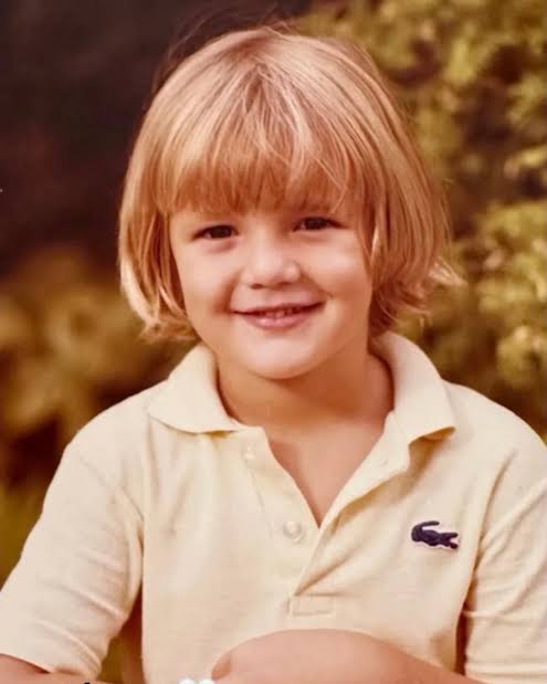 photo-Pedro Pascal 1977