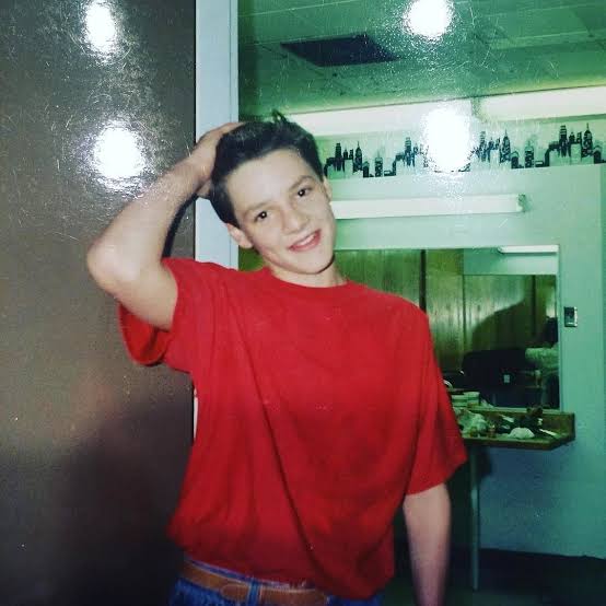 photo-Pedro Pascal 1989
