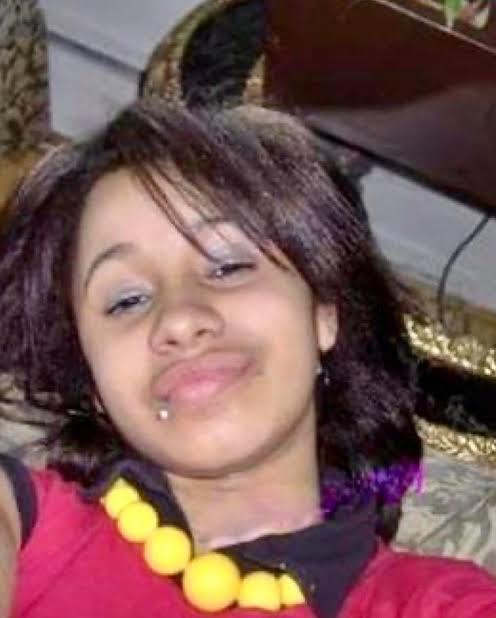 photo-Cardi B 2010