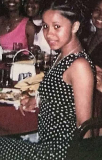photo-Cardi B 2006