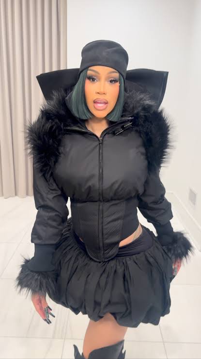 photo-Cardi B 2025