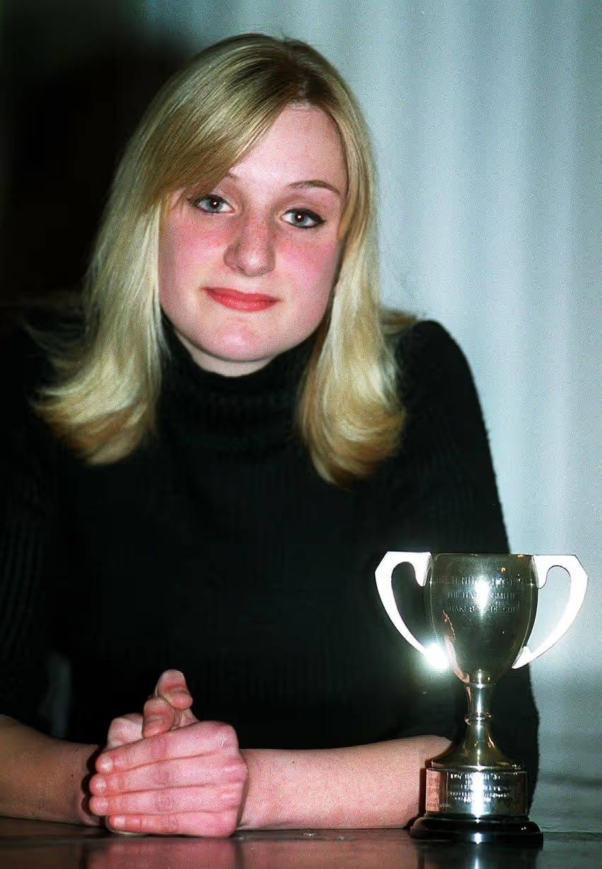 photo-Daisy May Cooper 2003