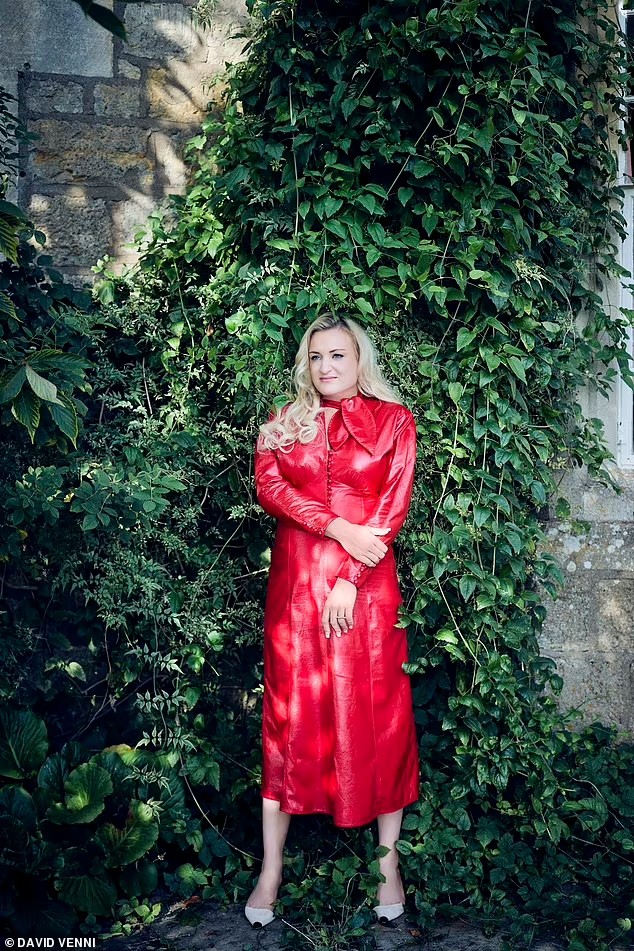 photo-Daisy May Cooper 2014