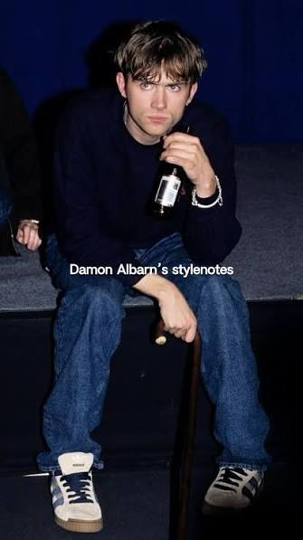 photo-Damon Albarn 1994