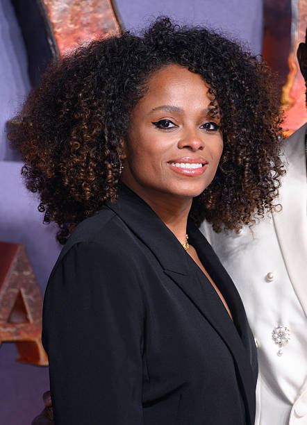 photo-Fleur East 2025