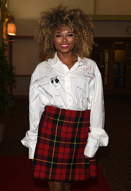 photo-Fleur East 2017