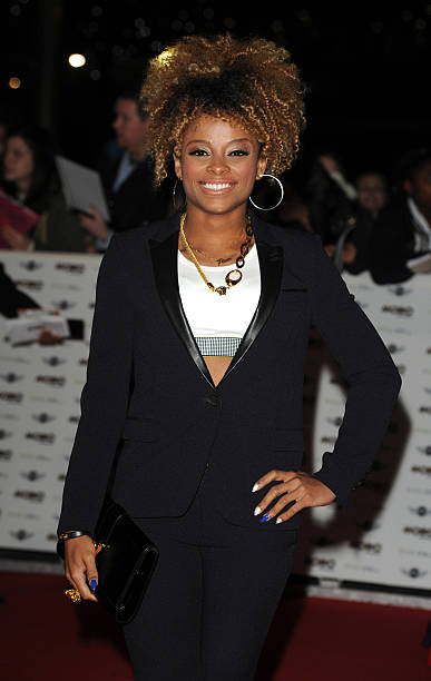 photo-Fleur East 2014