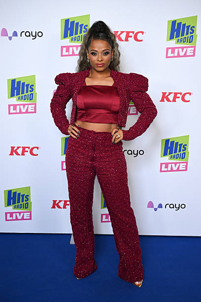 photo-Fleur East 2025