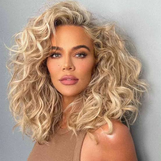 photo-Khloé Kardashian 2021