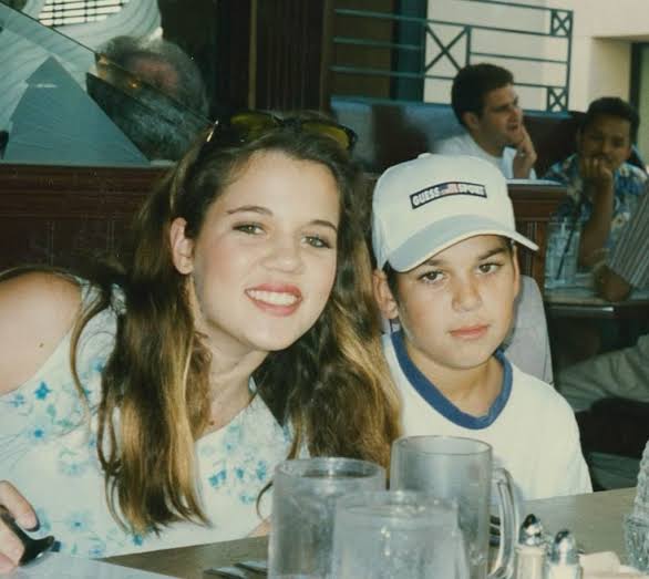 photo-Khloé Kardashian 1999