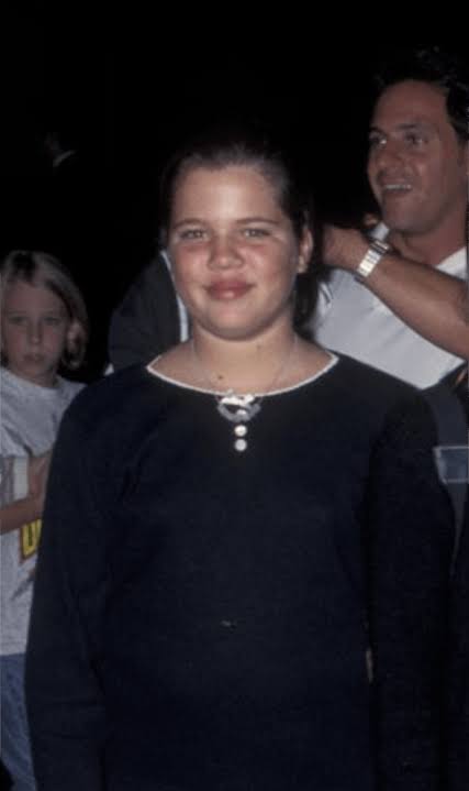 photo-Khloé Kardashian 1995