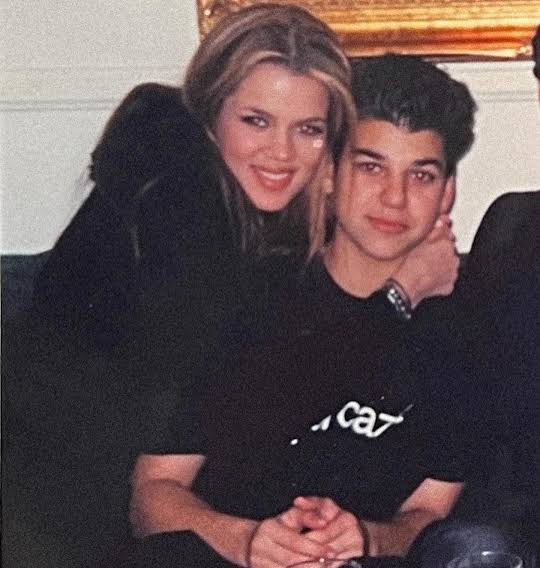 photo-Khloé Kardashian 1999