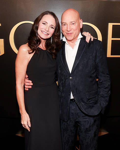 photo-Evan Handler 2026