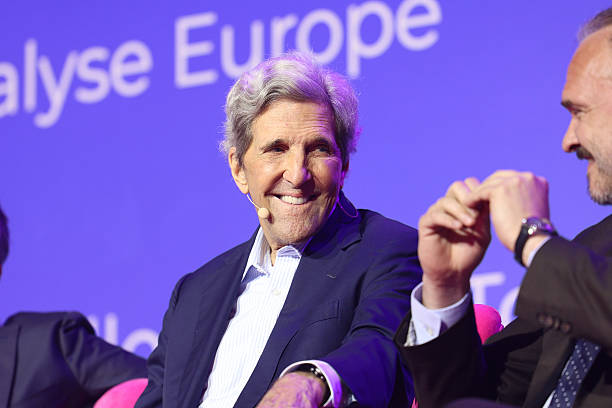 photo-John Kerry 2026