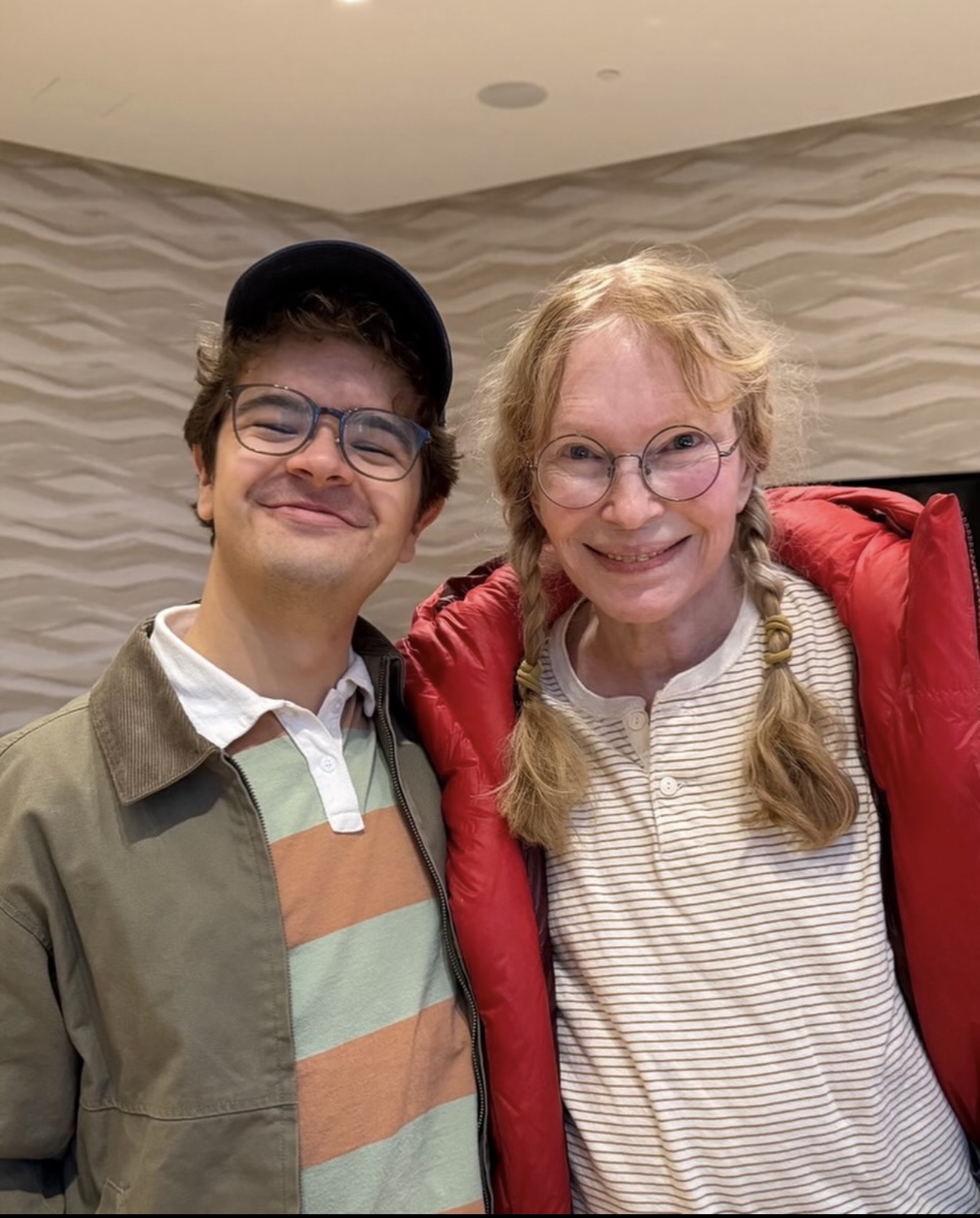 photo-Mia Farrow 2026