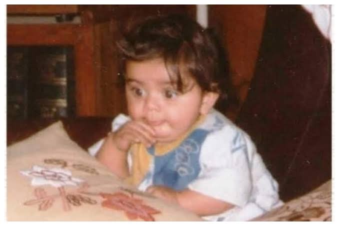 photo-Virat Kohli 1989
