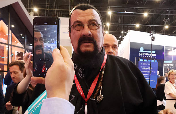 photo-Steven Seagal 2026