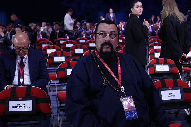 photo-Steven Seagal 2026