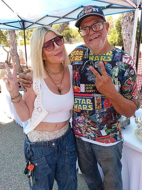 photo-Tori Spelling 2026