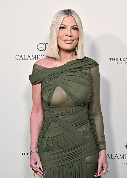 photo-Tori Spelling 2026