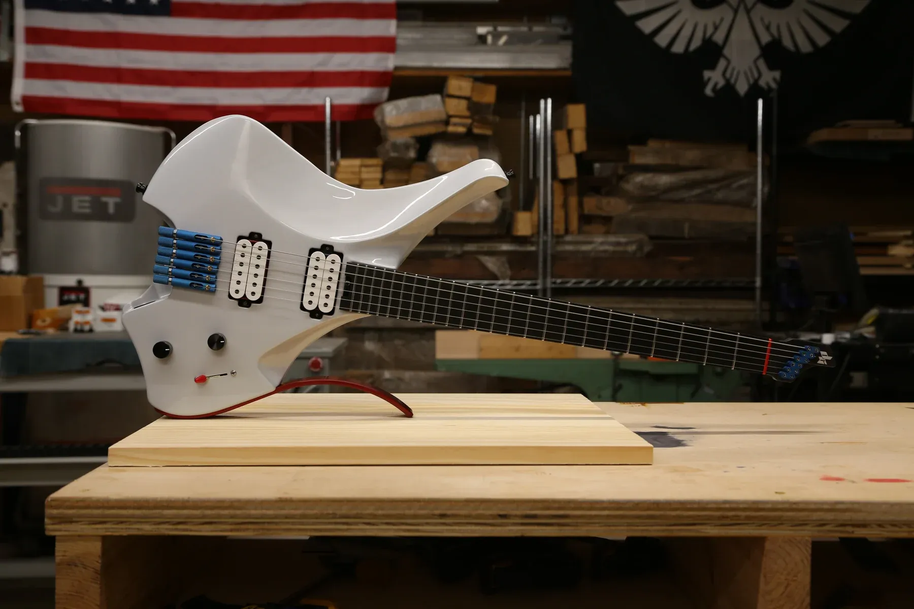 Apollo 11 — full guitar view