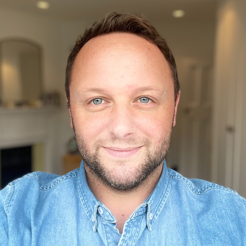 Oliver Squires angel investor