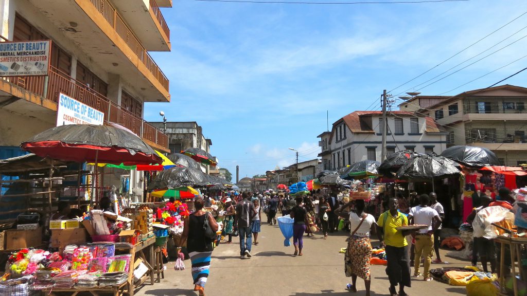 獅子山共和國首都自由城（Freetown）（圖／Erik Cleves Kristensen／CC BY 2.0）