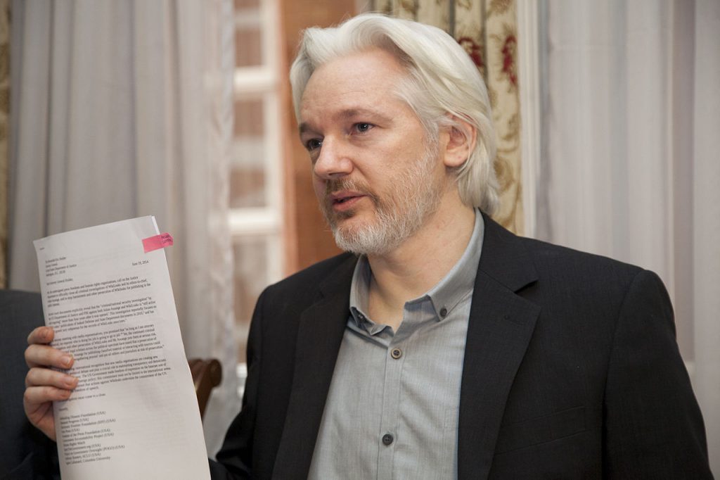 維基解密（WikiLeaks）創辦人亞桑傑Julian Assange（圖／Cancillería del Ecuador／CC BY-SA 2.0）