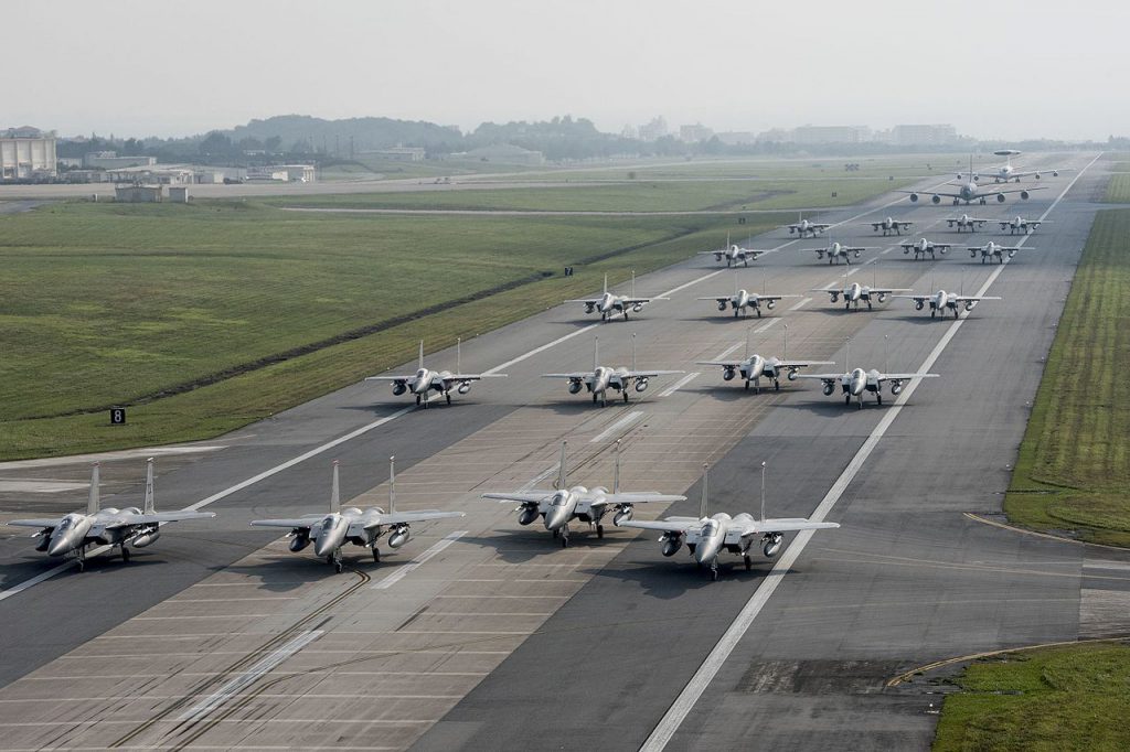 沖繩嘉手納空軍基地（圖／U.S. Air Force photo by Senior Airman John Linzmeier／公有領域）