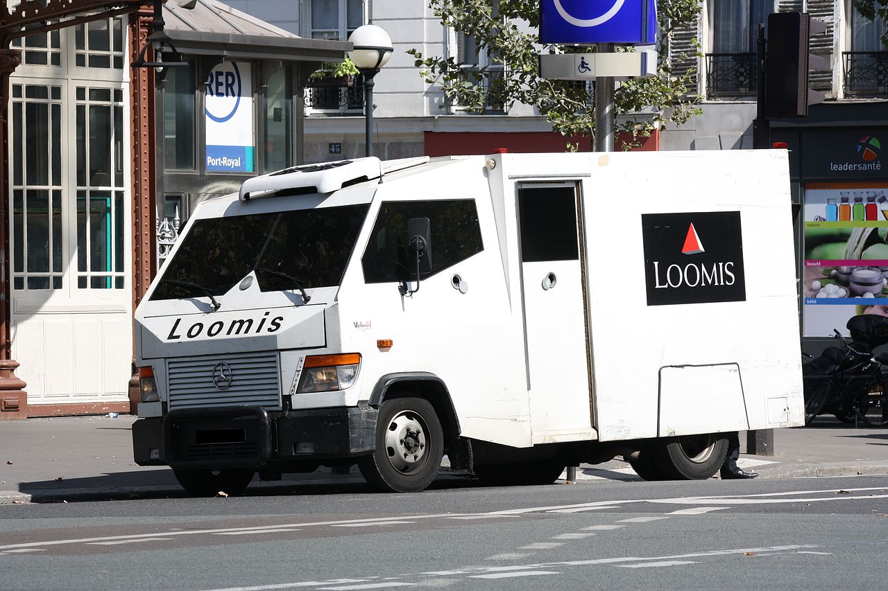 瑞典魯密斯（Loomis）運鈔車（圖／Lionel Allorge／CC BY-SA 1.0）