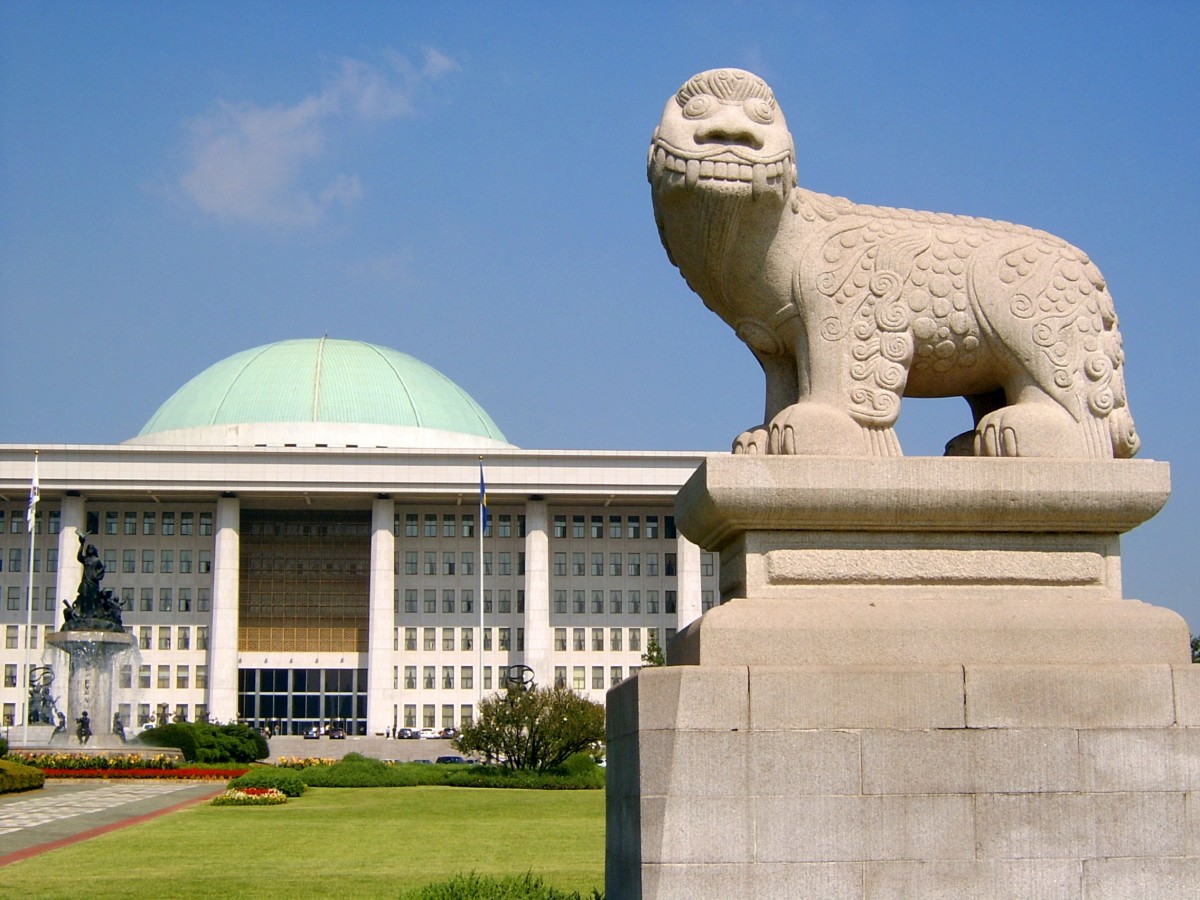 韓國國會 Korea_the_national_assembly_houses_of_parliament_building_yeouido_korea_national_assembly-1067352（圖／pxhere）