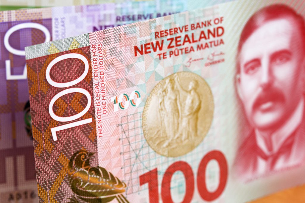 New Zealand money a business background