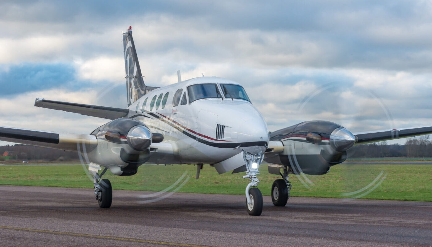 Air c. King Air c90. Beechcraft King Air c90b. Кинг Эйр 90. Самолёт Beechcraft King Air 90.